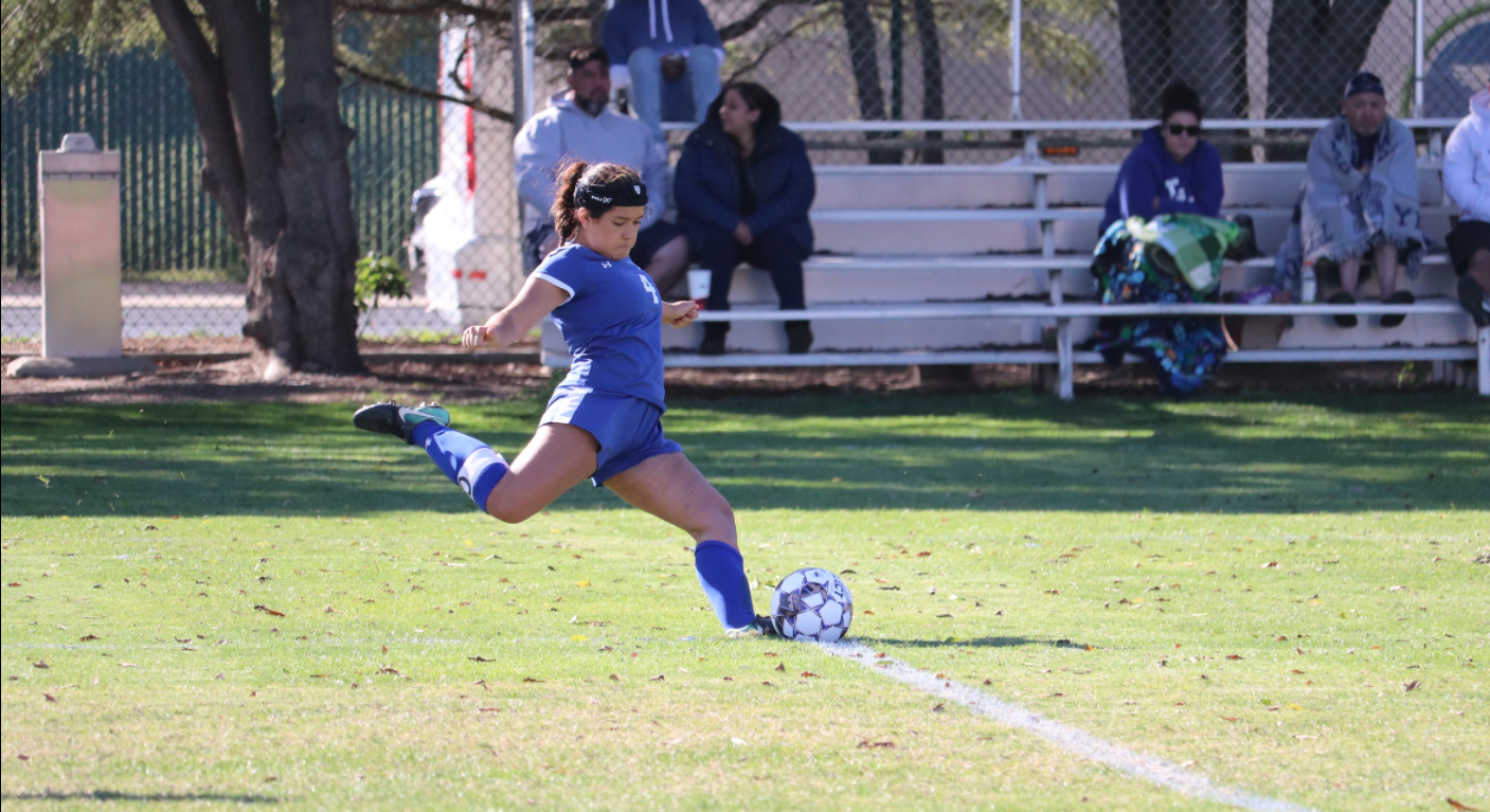 Bulldogs End in 1-1 Draw with Oxnard